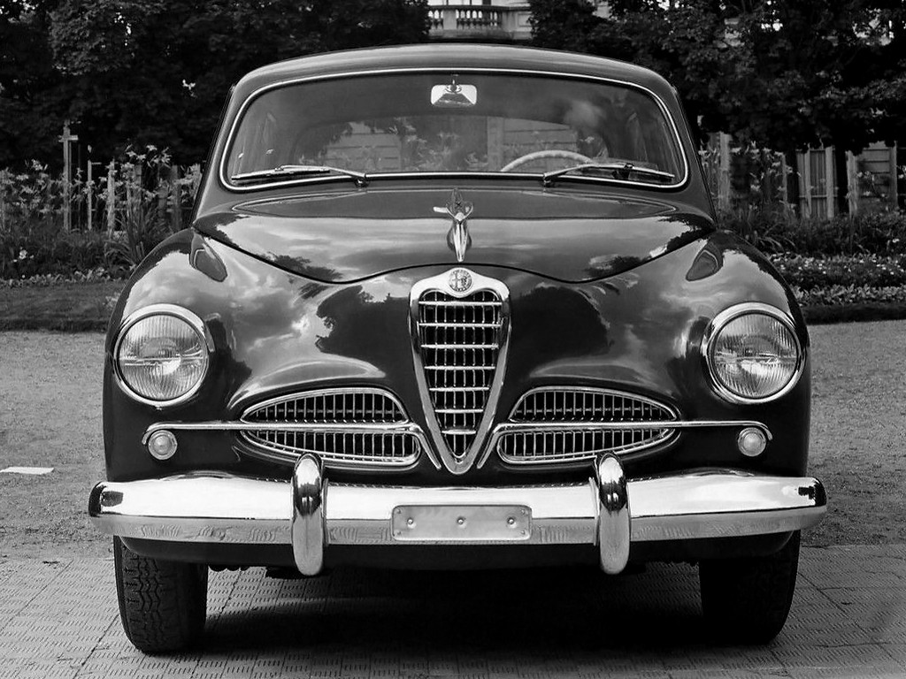 Alfa Romeo 1900 photo 5