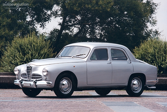 Alfa Romeo 1900 photo 1