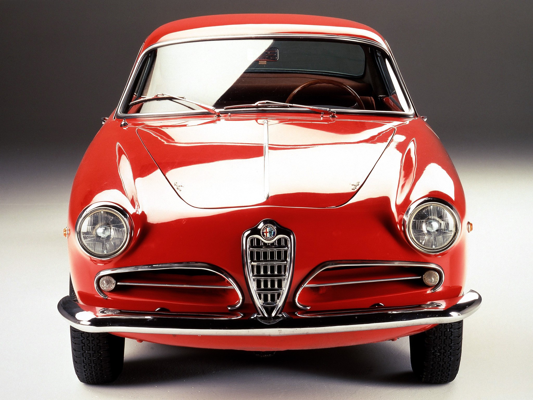 Alfa Romeo 1900 photo 4