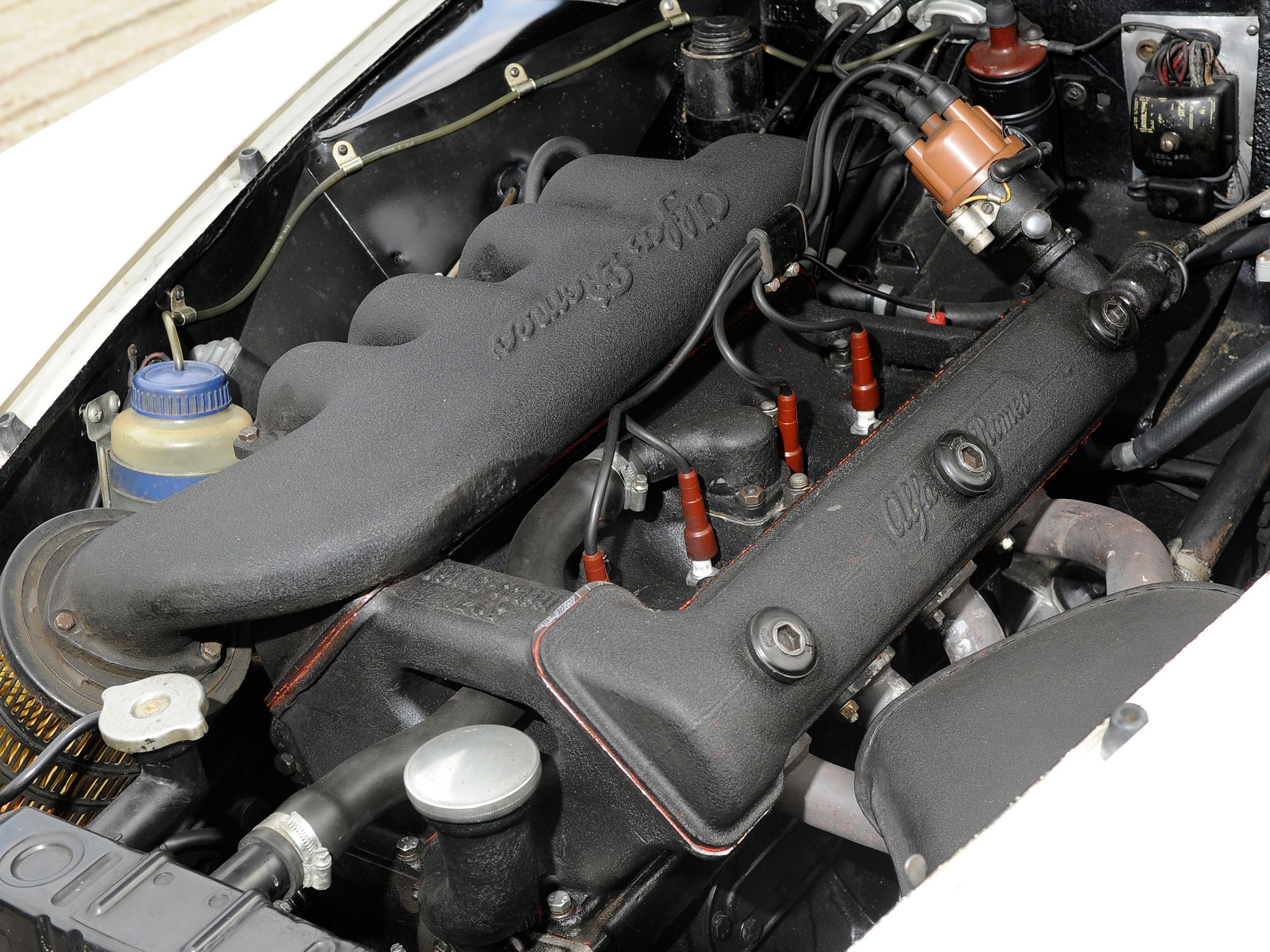 Alfa Romeo 1900 photo 28