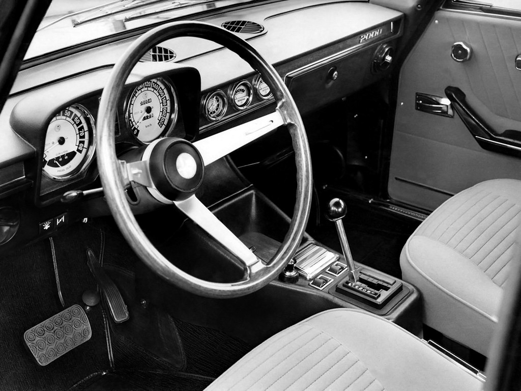 Alfa Romeo 2000 photo 5