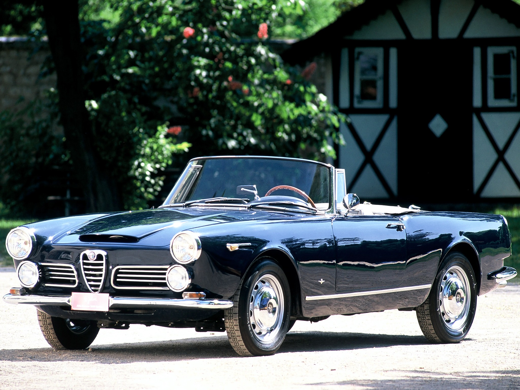 Alfa Romeo 2600 photo 10