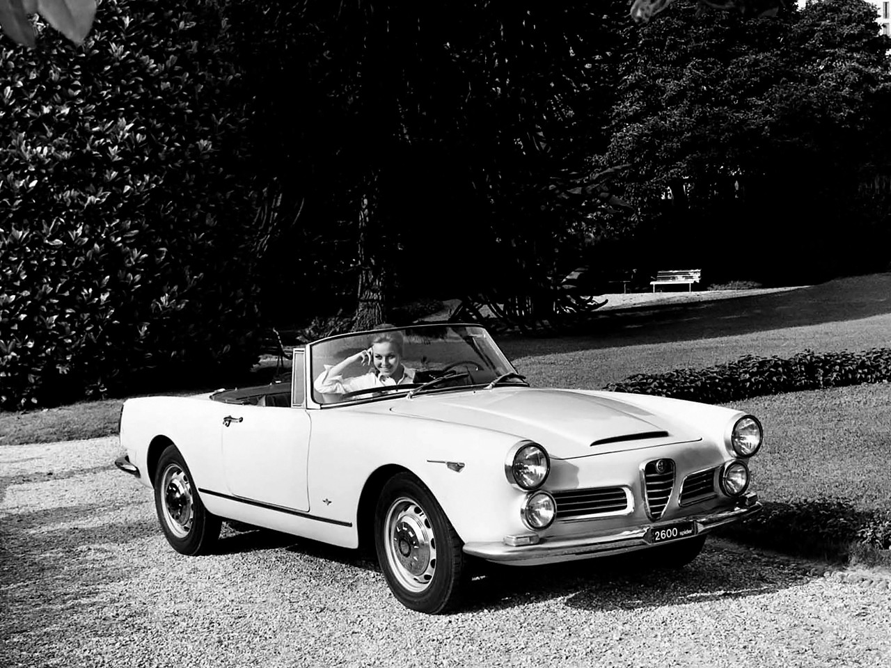 Alfa Romeo 2600 photo 7