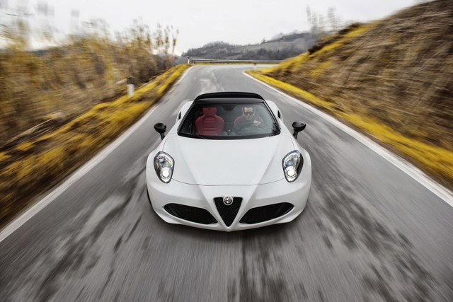 Alfa Romeo 4C Spider Foto 7