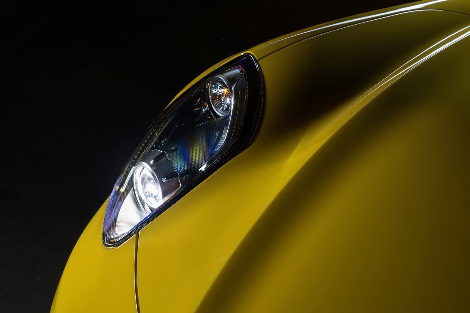 Alfa Romeo 4C Spider photo 32