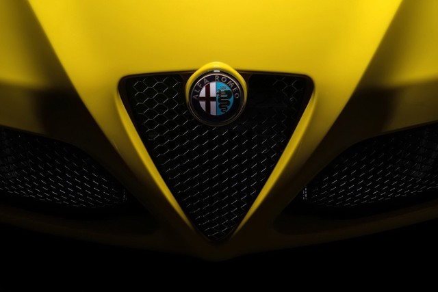 Alfa Romeo 4C Spider Foto 34