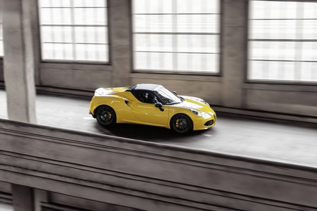 Alfa Romeo 4C Spider Foto 44