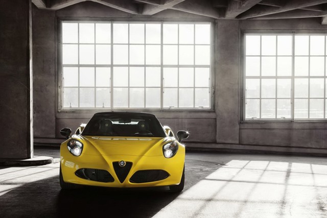 Alfa Romeo 4C Spider Foto 45