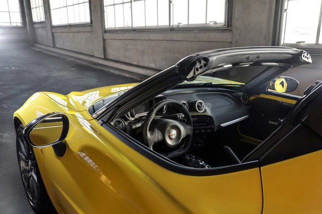 Alfa Romeo 4C Spider Foto 48