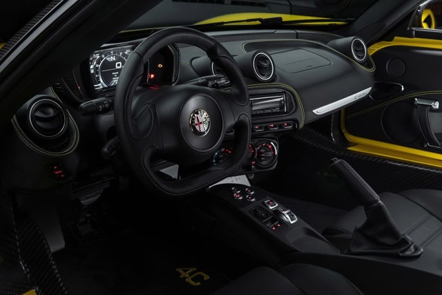 Alfa Romeo 4C Spider Foto 65