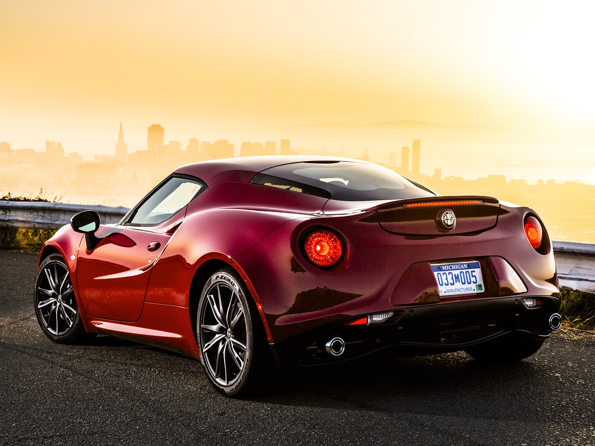 Alfa Romeo 4C photo 92