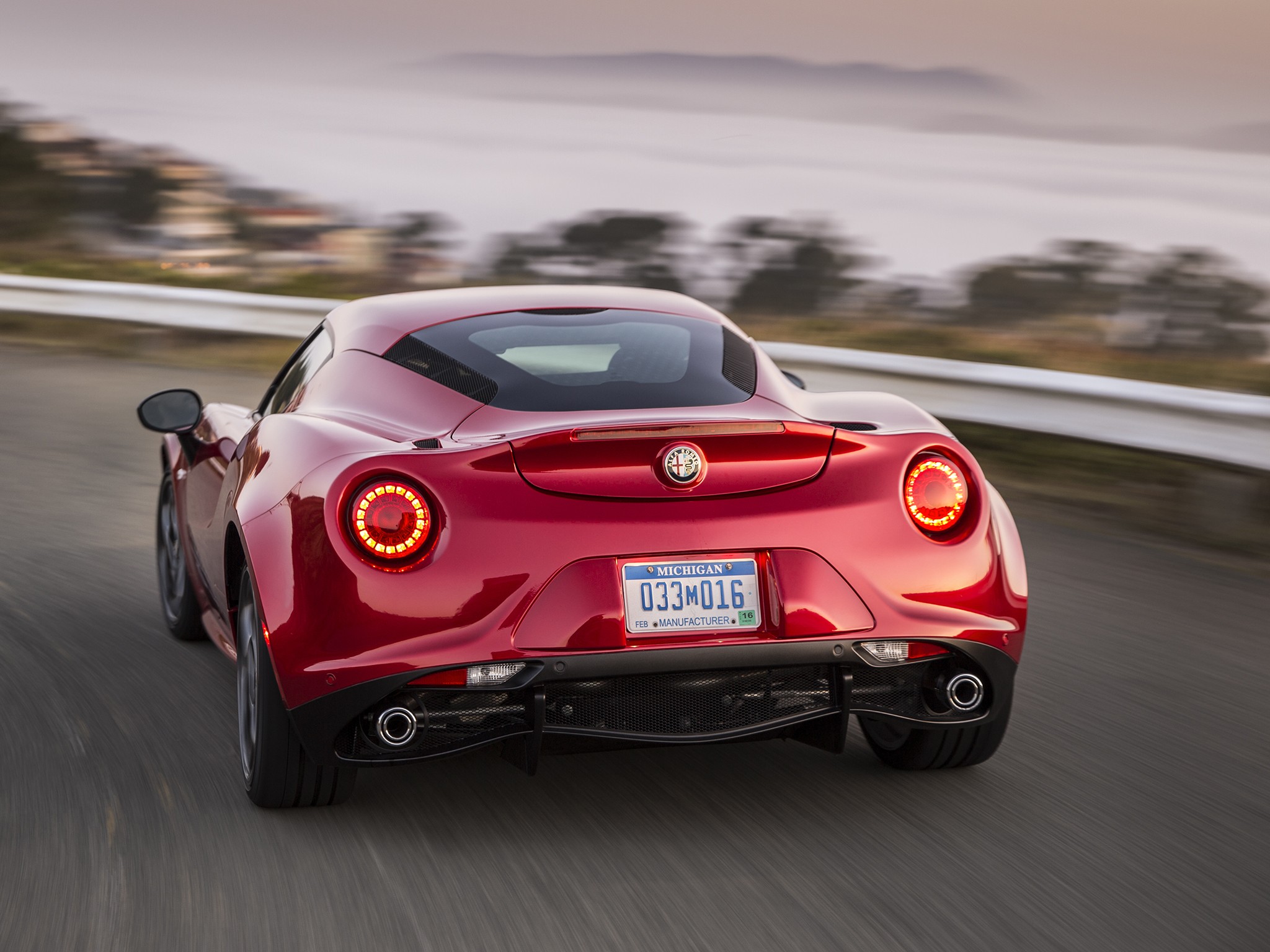 Alfa Romeo 4C photo 97