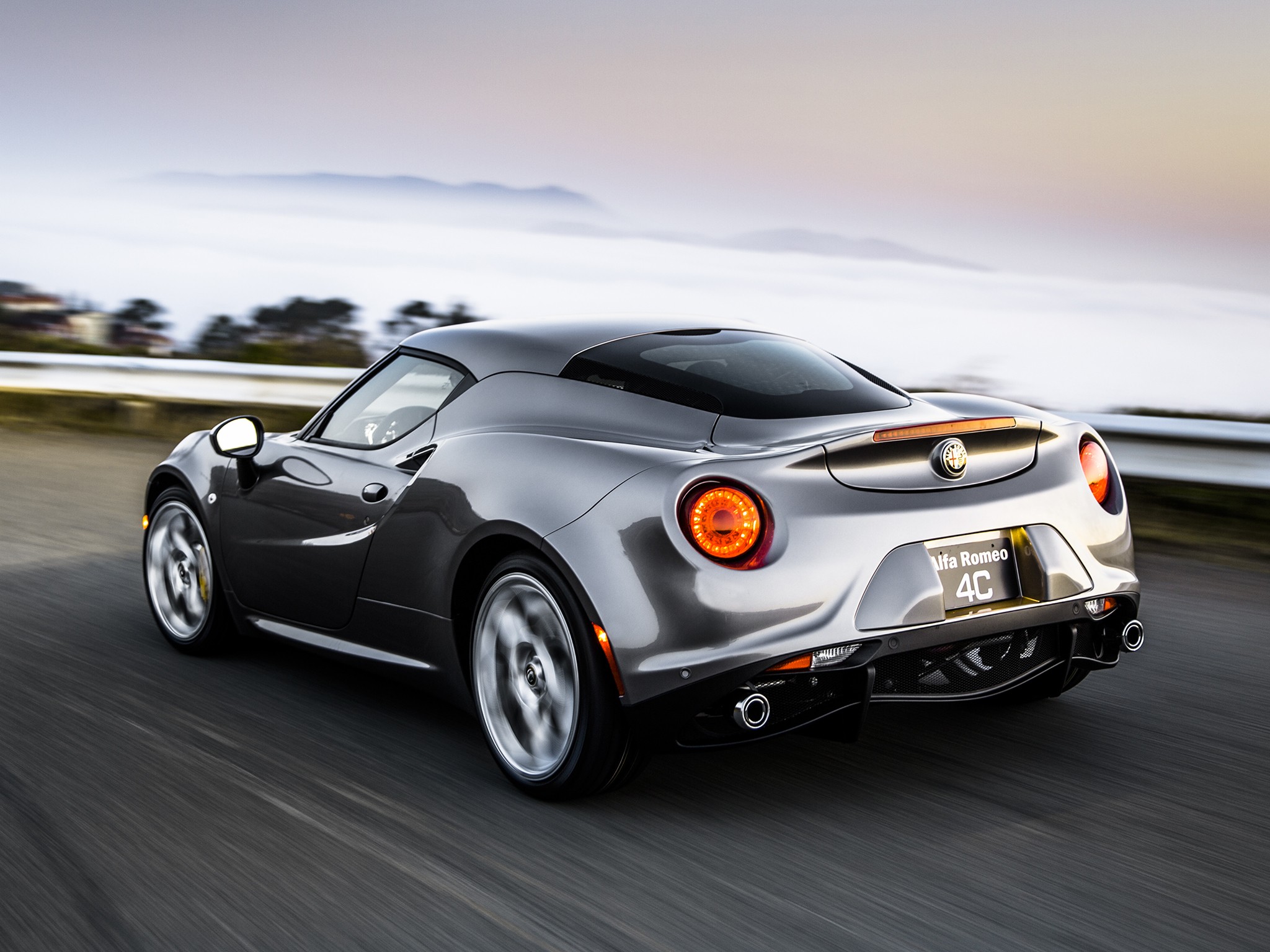 Alfa Romeo 4C photo 108