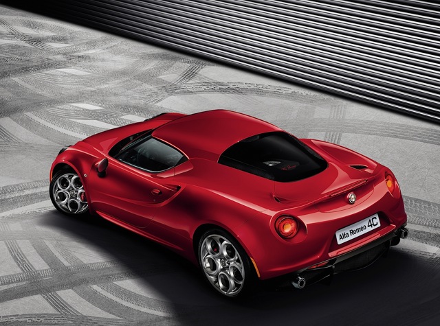 Alfa Romeo 4C foto 2