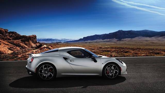 Alfa Romeo 4C foto 8