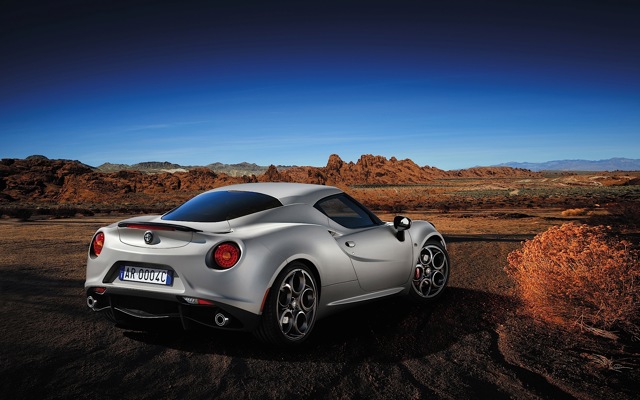 Alfa Romeo 4C foto 9