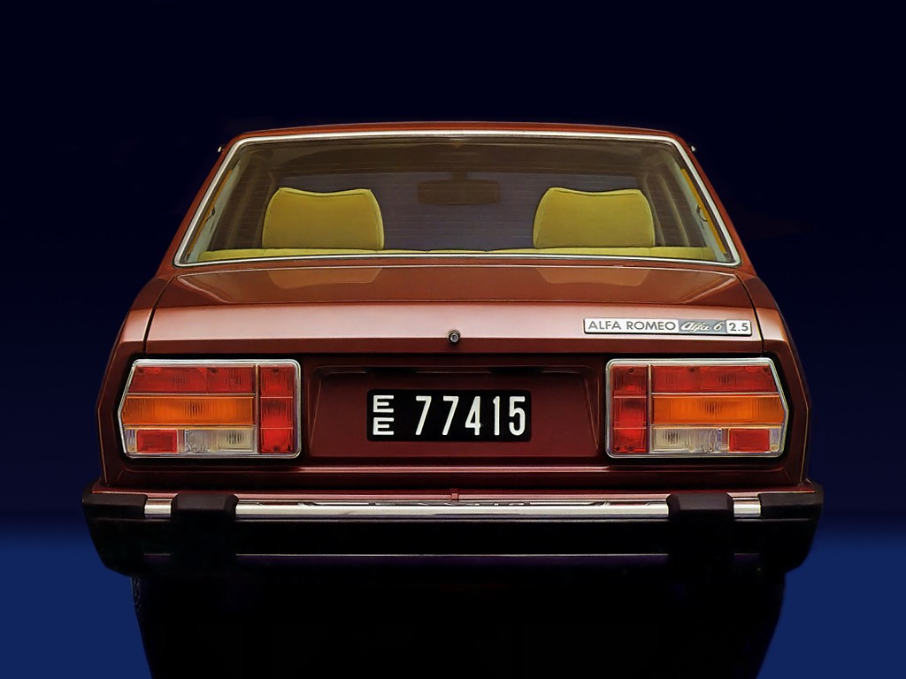 Alfa Romeo 6 photo 9