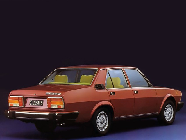 Alfa Romeo 6 photo 10