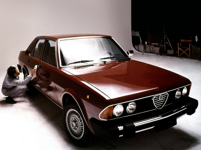 Alfa Romeo 6 photo 12