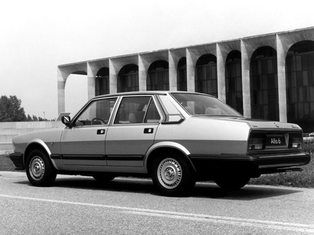 Alfa Romeo 6 photo 5