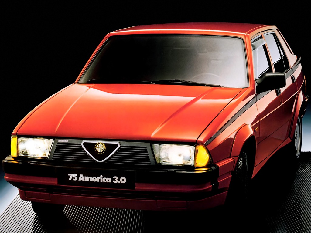 Alfa Romeo 75 photo 23