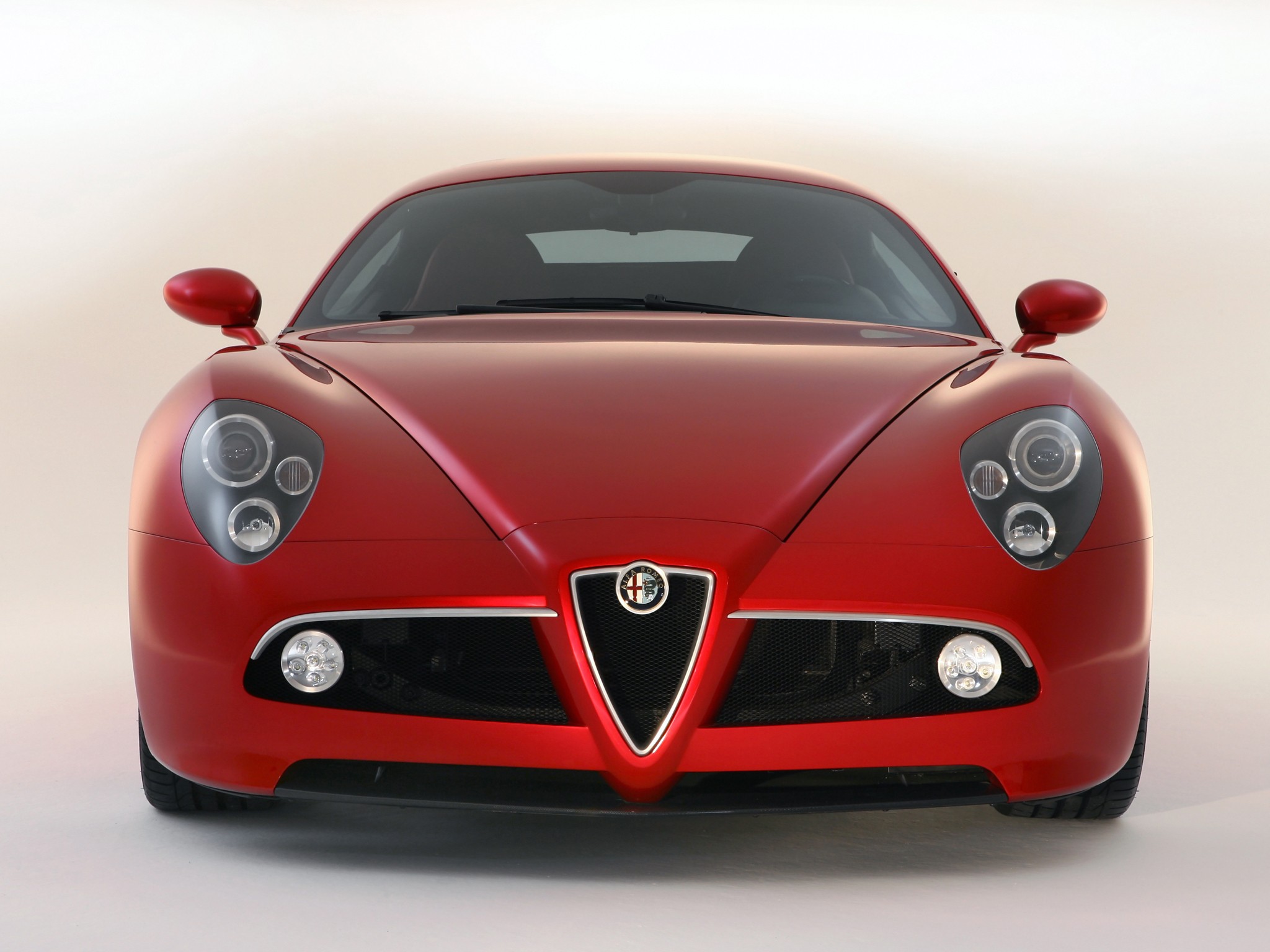 Alfa Romeo 8C photo 39