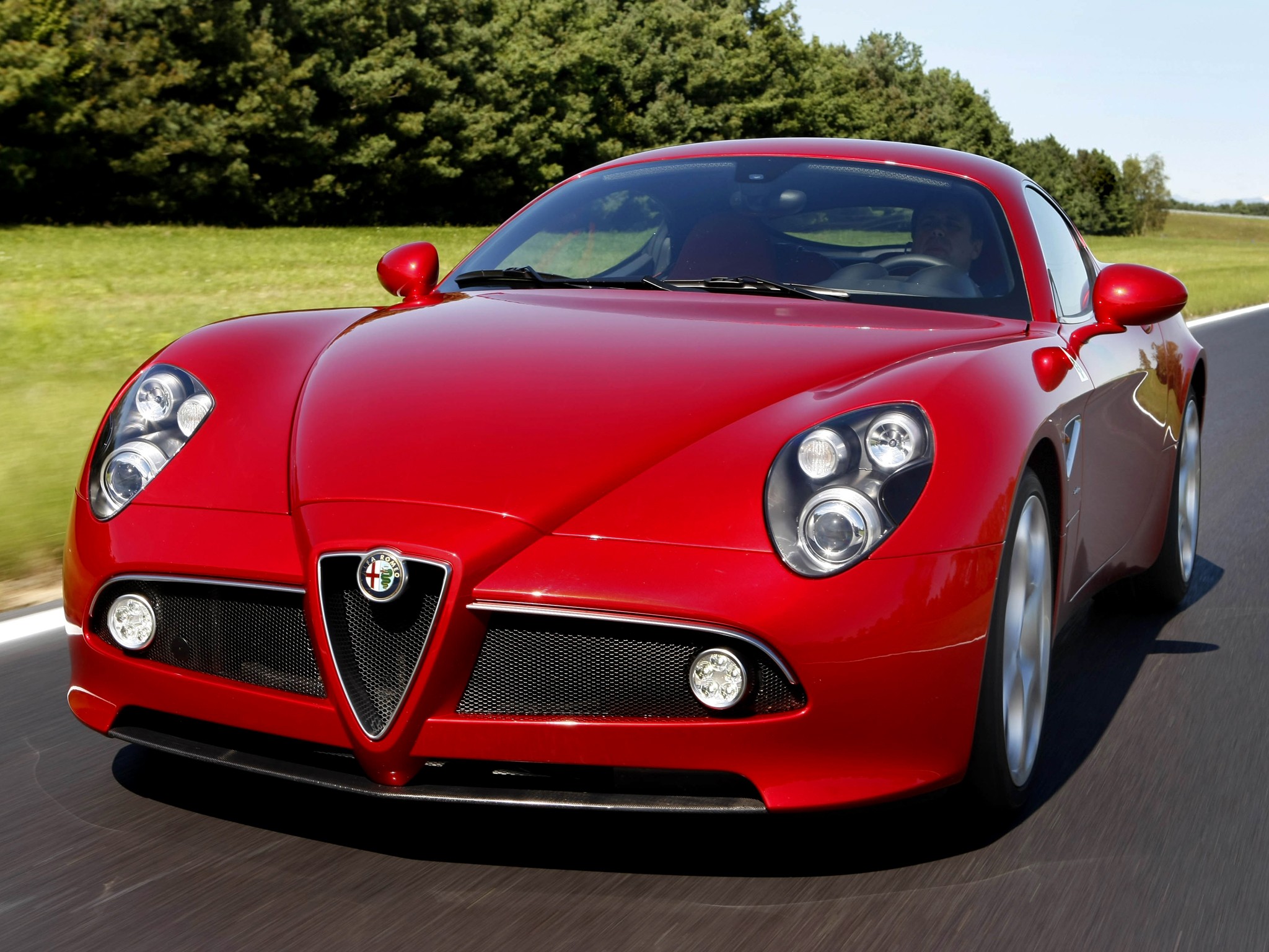 Alfa Romeo 8C photo 44