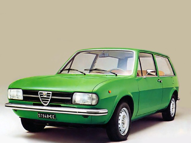 Alfa Romeo Alfasud Giardinetta photo 13