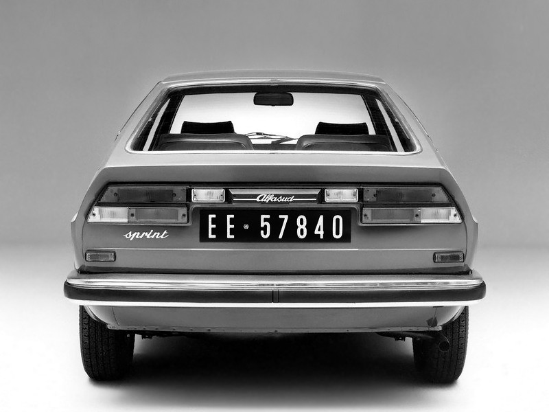 Alfa Romeo Alfasud Sprint photo 8