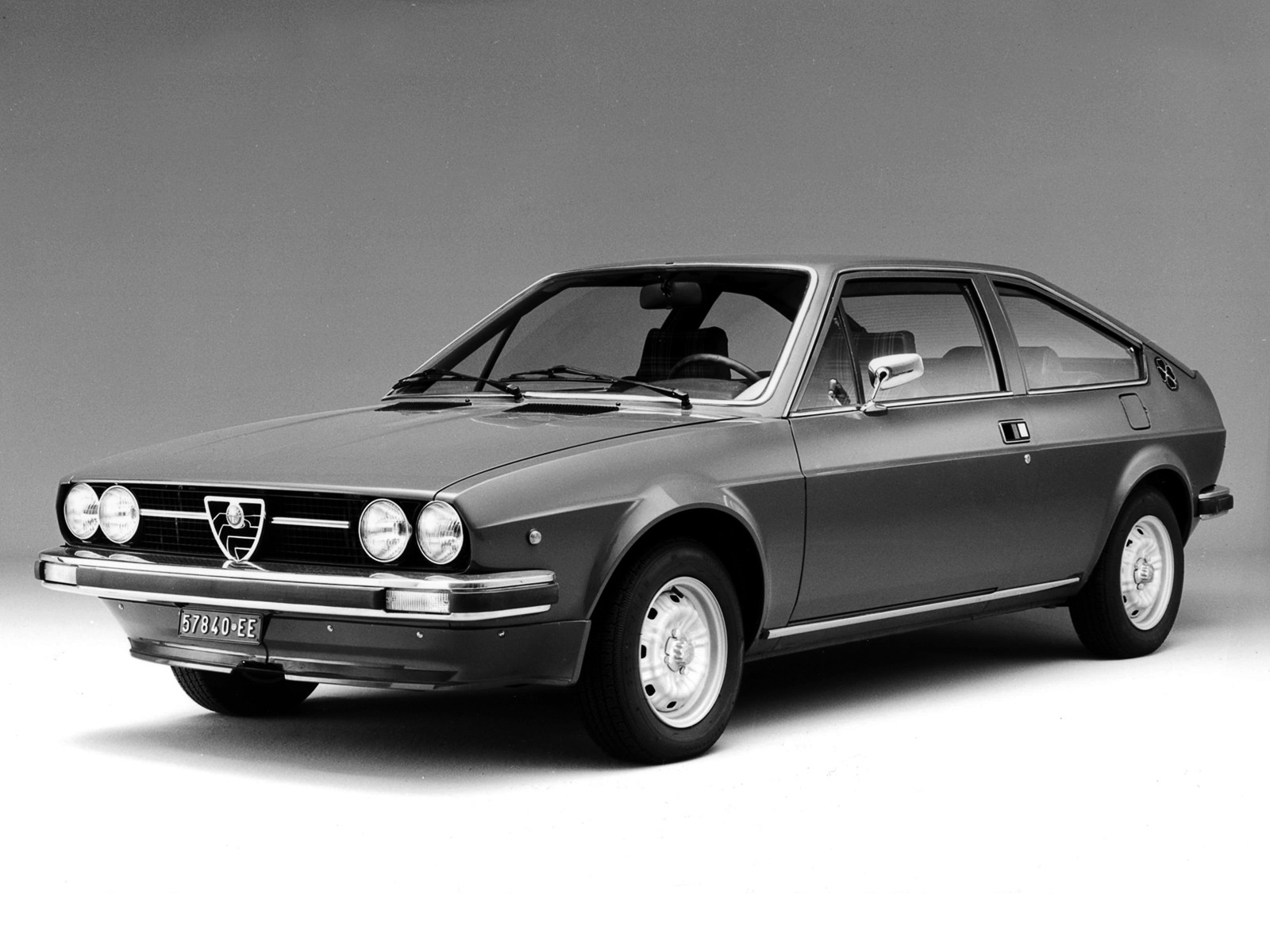 Alfa Romeo Alfasud Sprint photo 18