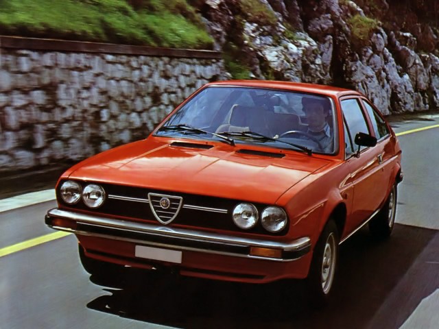 Alfa Romeo Alfasud Sprint photo 20