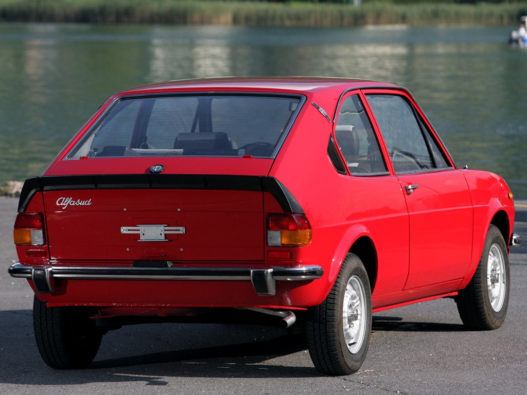 Alfa Romeo Alfasud Ti photo 13