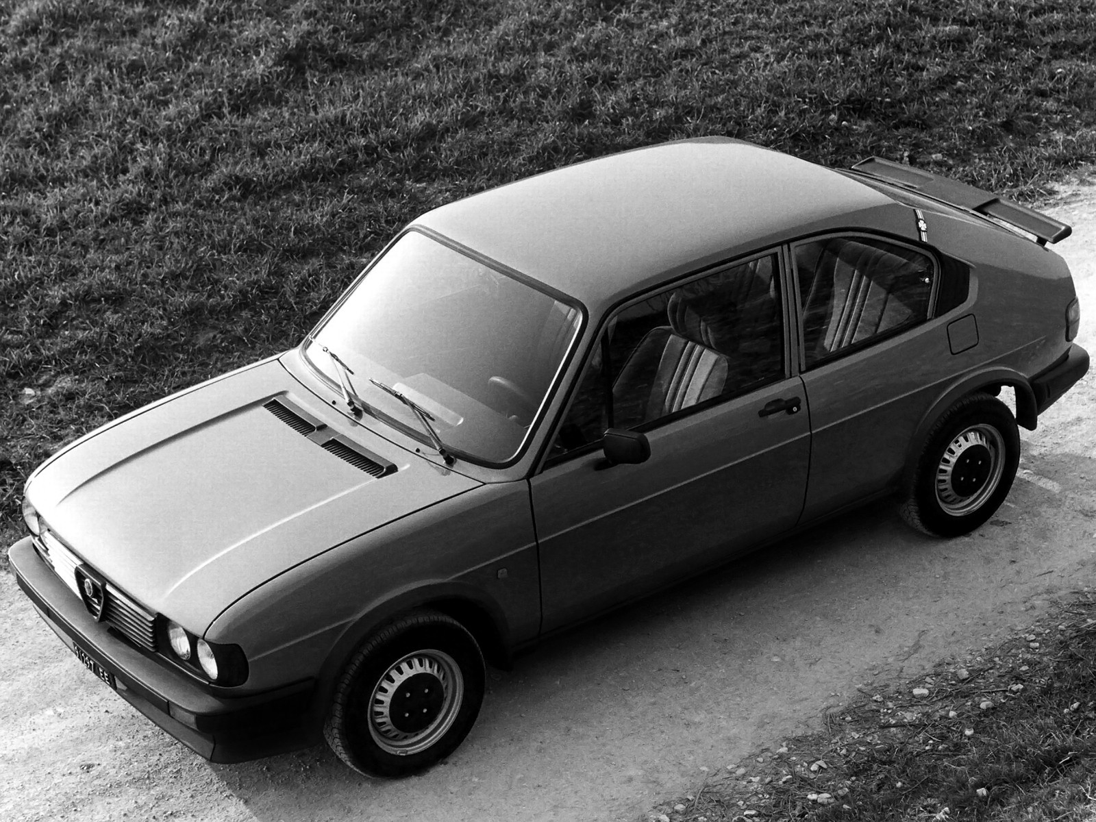 Alfa Romeo Alfasud Ti photo 2