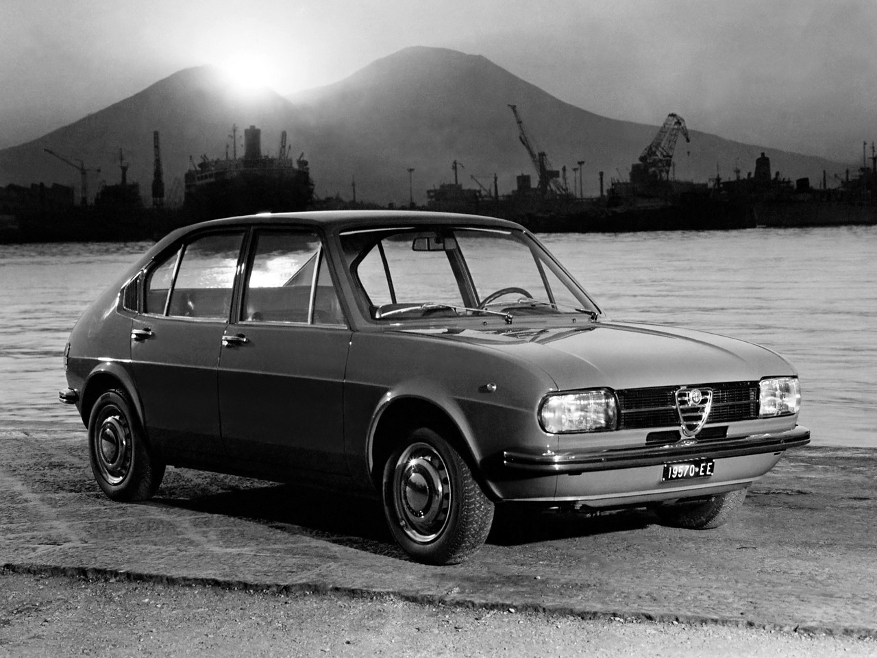 Alfa Romeo Alfasud photo 16