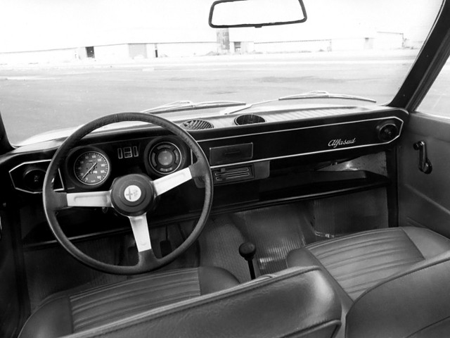 Alfa Romeo Alfasud photo 28