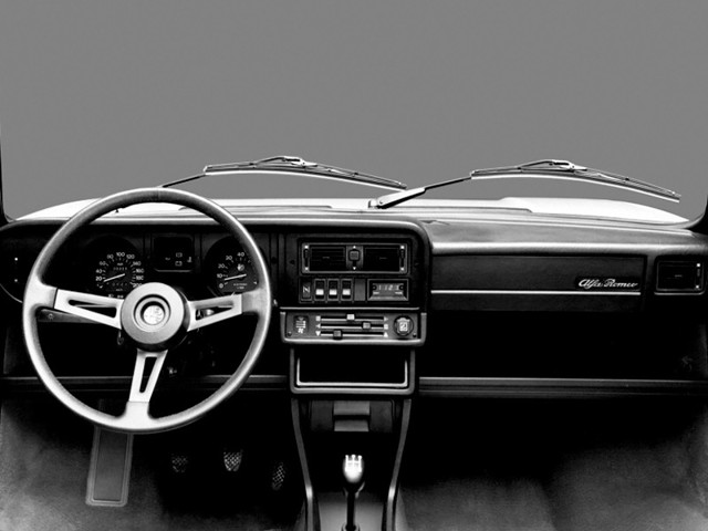Alfa Romeo Alfasud photo 15