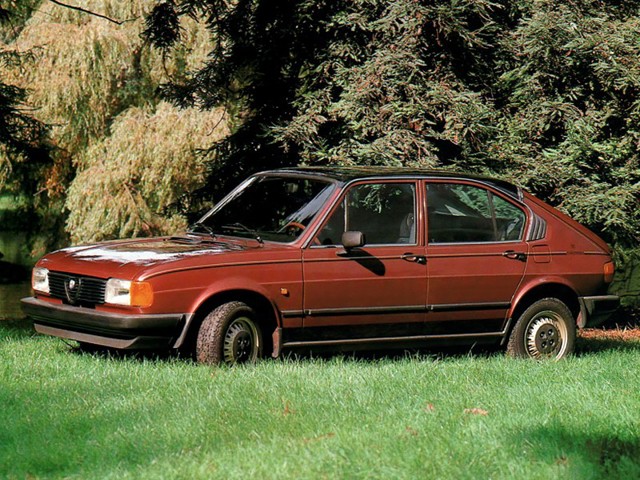 Alfa Romeo Alfasud photo 1