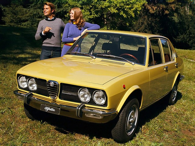 Alfa Romeo Alfetta foto 4
