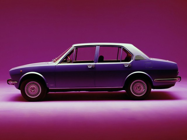 Alfa Romeo Alfetta foto 6
