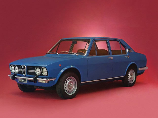 Alfa Romeo Alfetta foto 11