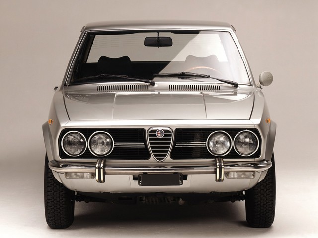 Alfa Romeo Alfetta foto 15