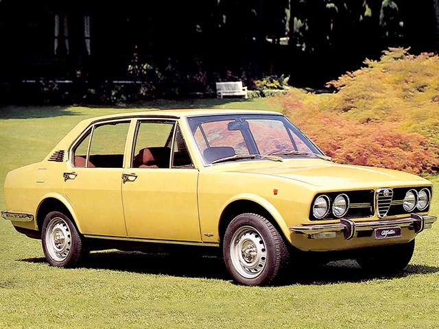 Alfa Romeo Alfetta photo 2