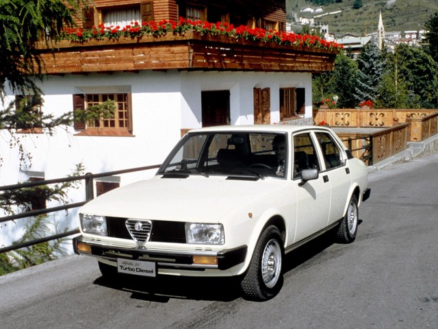Alfa Romeo Alfetta photo 18