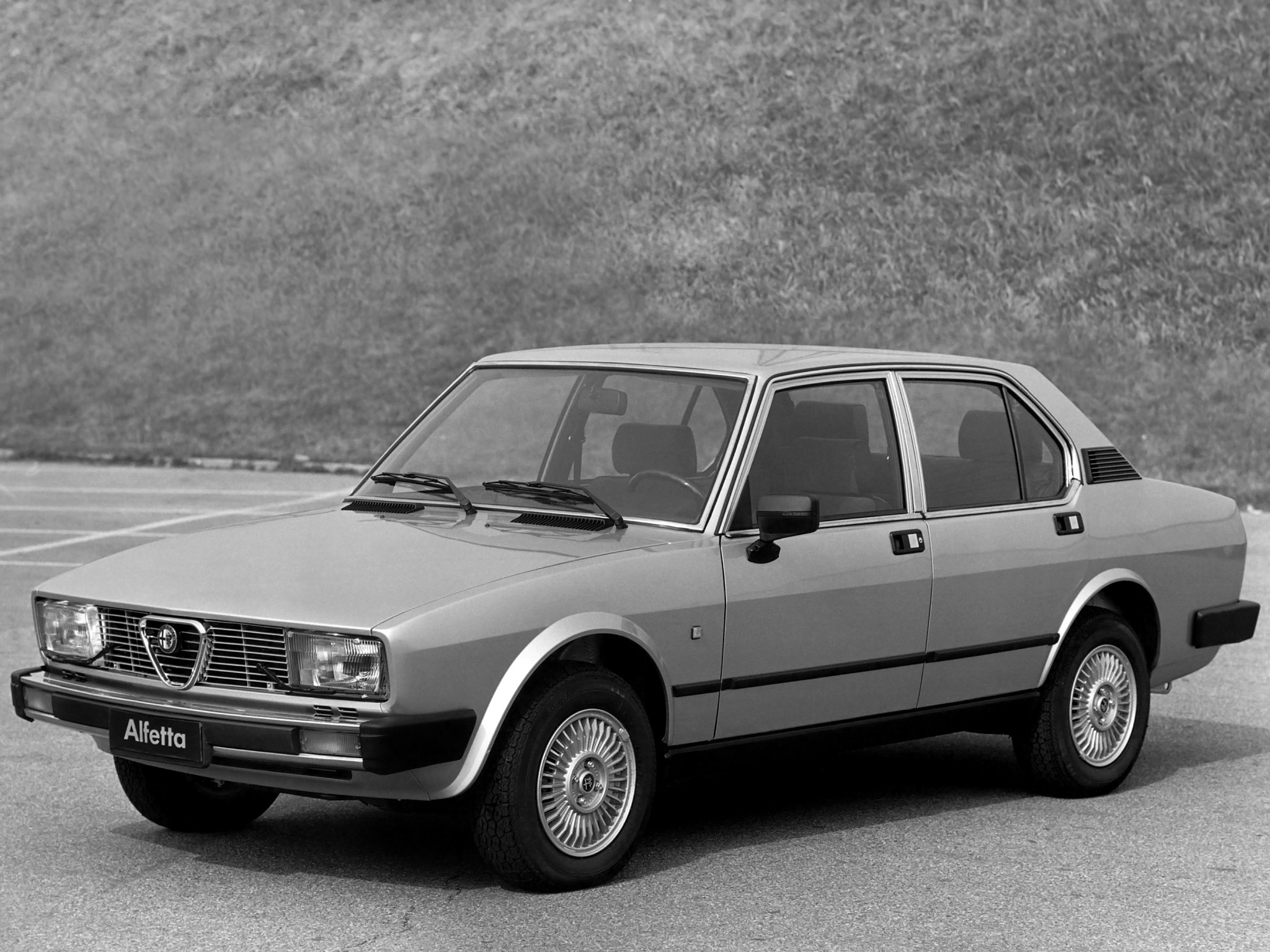 Alfa Romeo Alfetta photo 6