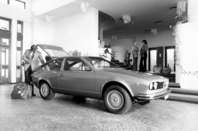 Alfa Romeo Alfetta foto 15