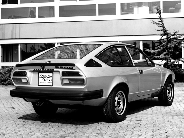 Alfa Romeo Alfetta Foto 14