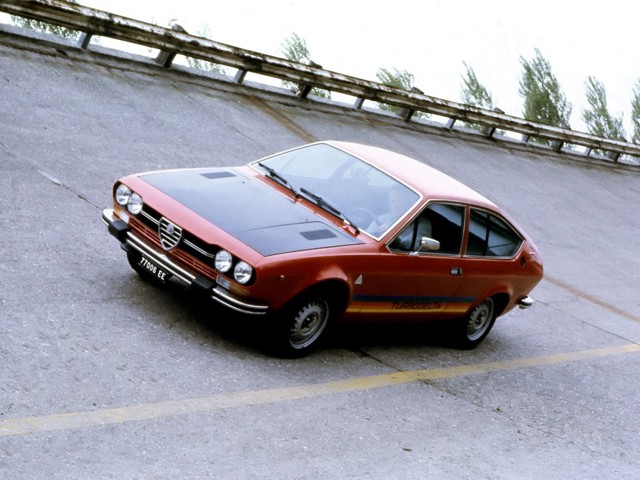 Alfa Romeo Alfetta Foto 4