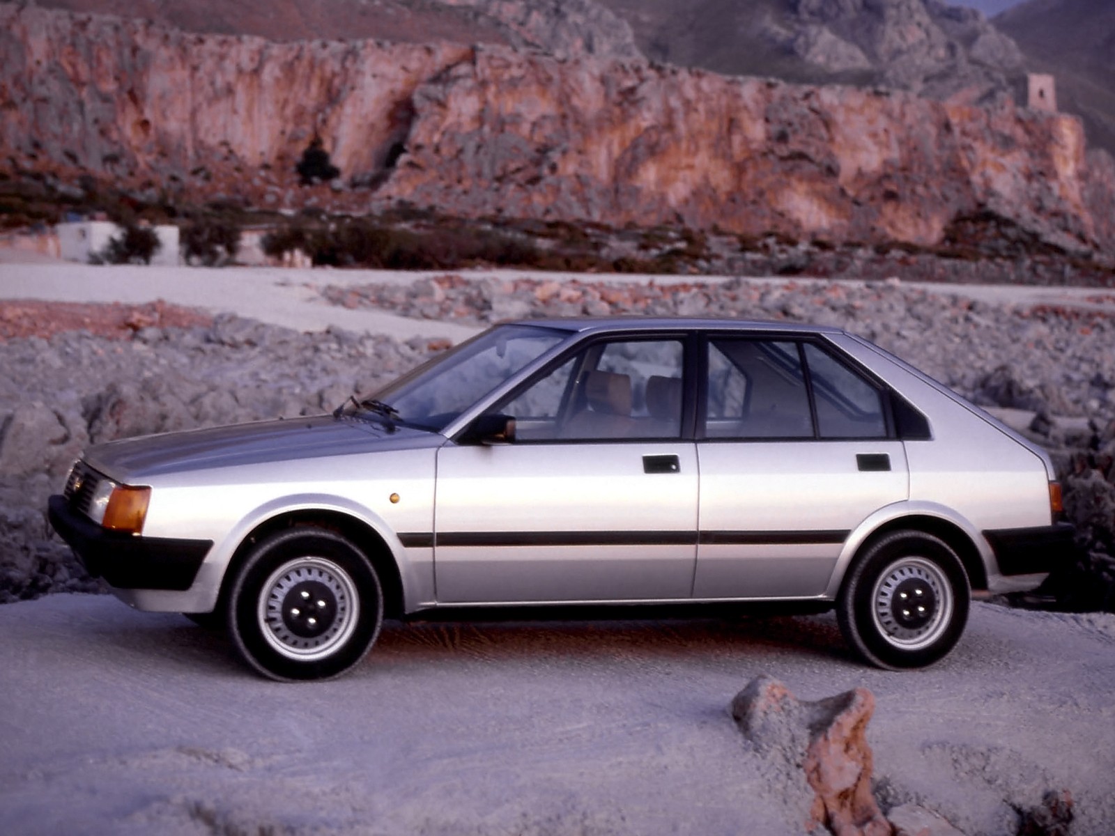 Alfa Romeo Arna photo 11