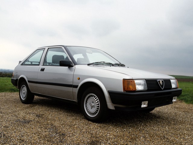 Alfa Romeo Arna Foto 20