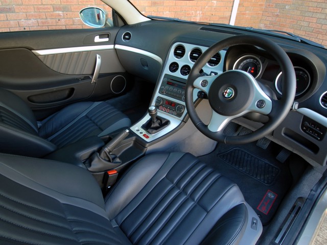 Alfa Romeo Brera foto 55